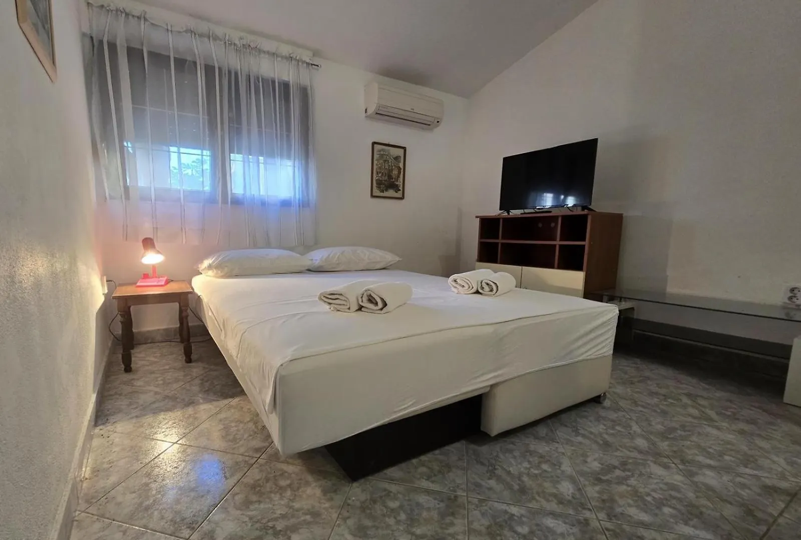 Holiday House Jakasa Trogir Kroatien